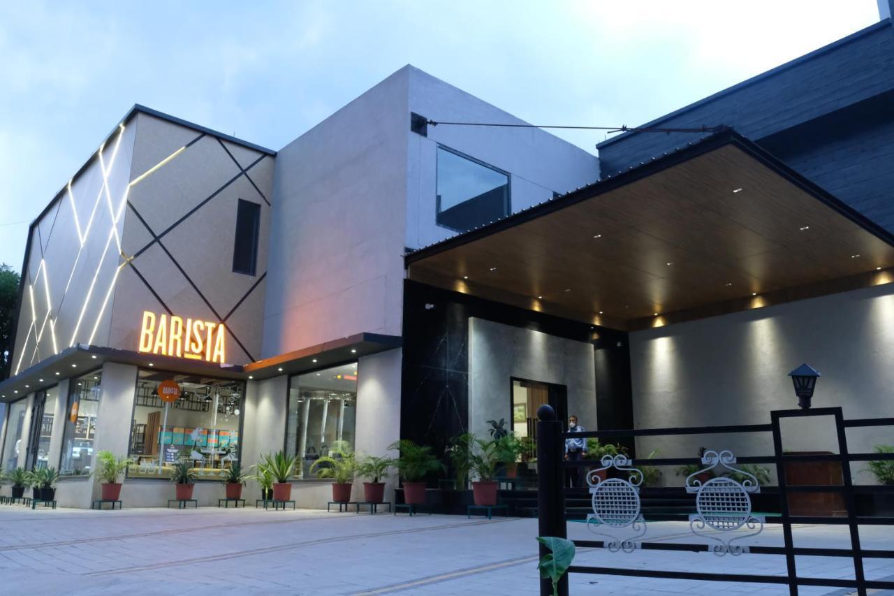 Black Mango Resort Kala Amb Luaran gambar