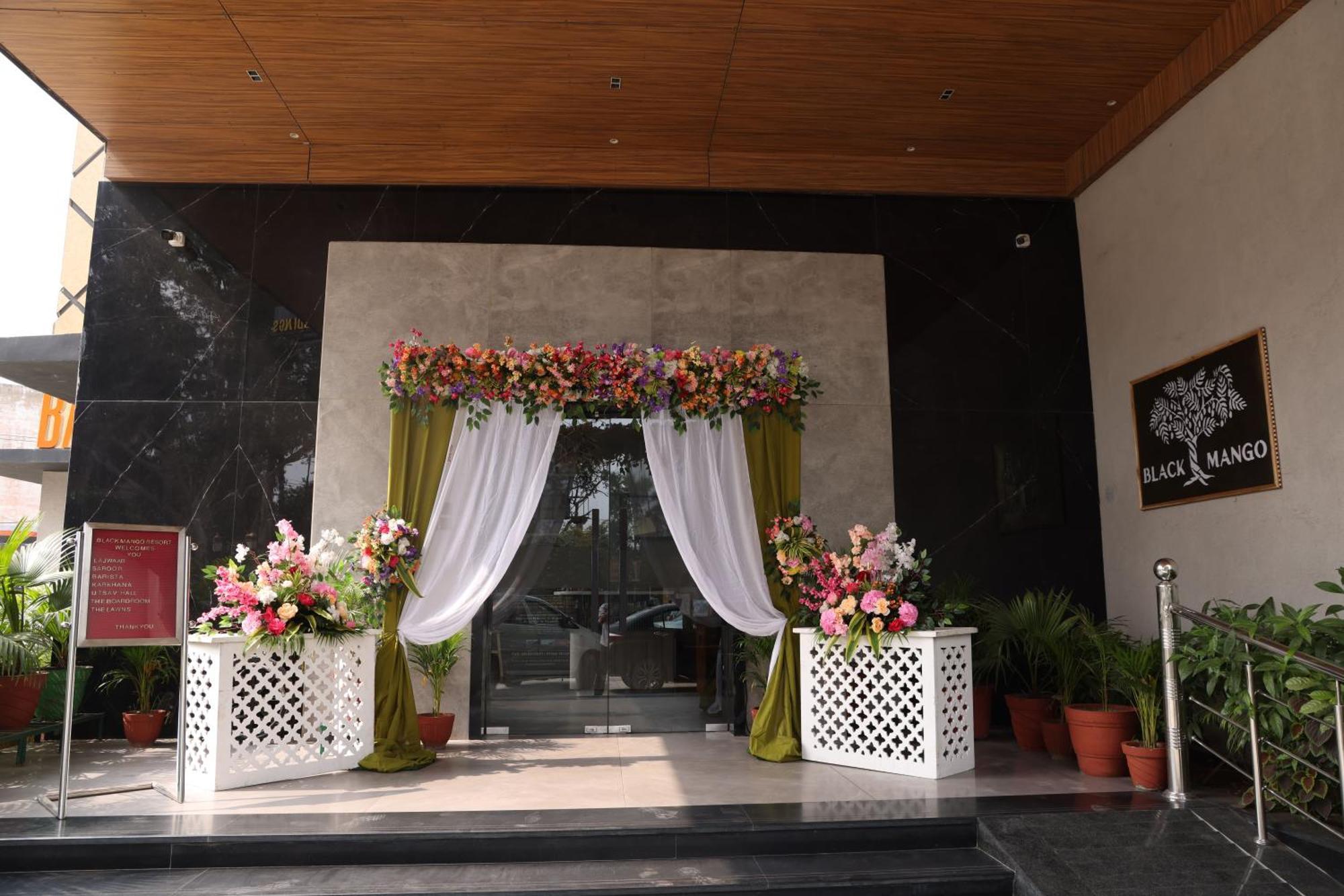 Black Mango Resort Kala Amb Luaran gambar
